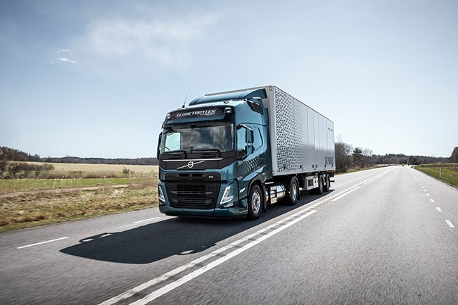 Volvo Trucks Deploys FH LNG Trucks in Exclusive, One-Time Pilot with ...